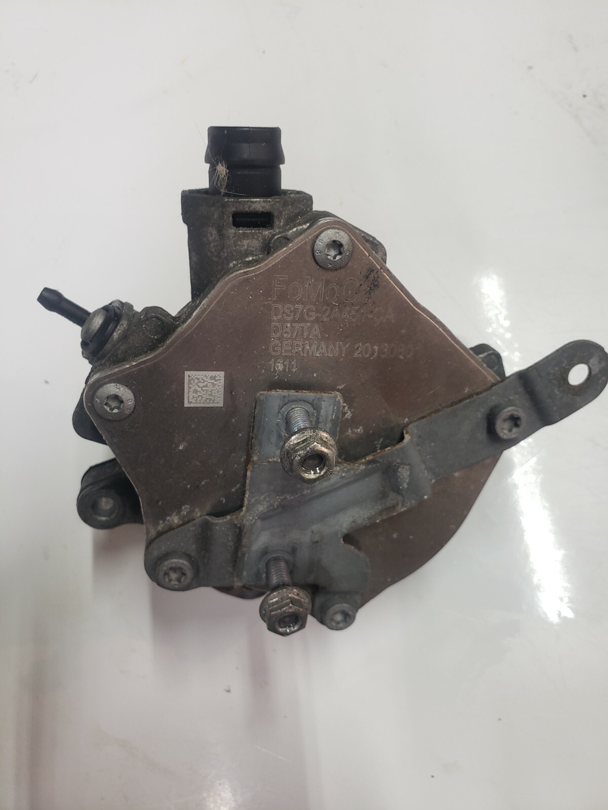 DS7Z2A451B, BRPV20 Ford OEM vacuum pump assembly for Fusion / Escape