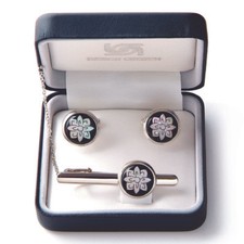 Mother of Pearl Round Black