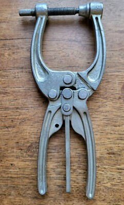 De-Sta-Co (Destaco) #462 Squeeze Clamp USA
