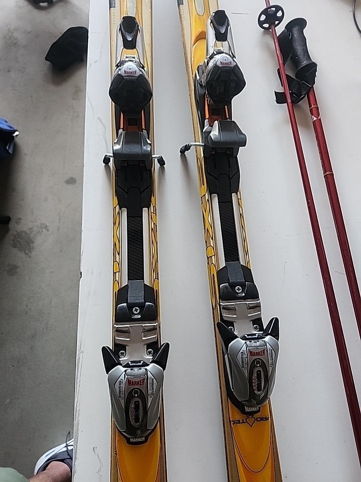 K2 AXIS XT 182cm Ski With Marker M1100 Titanium Bindings,K2 4
