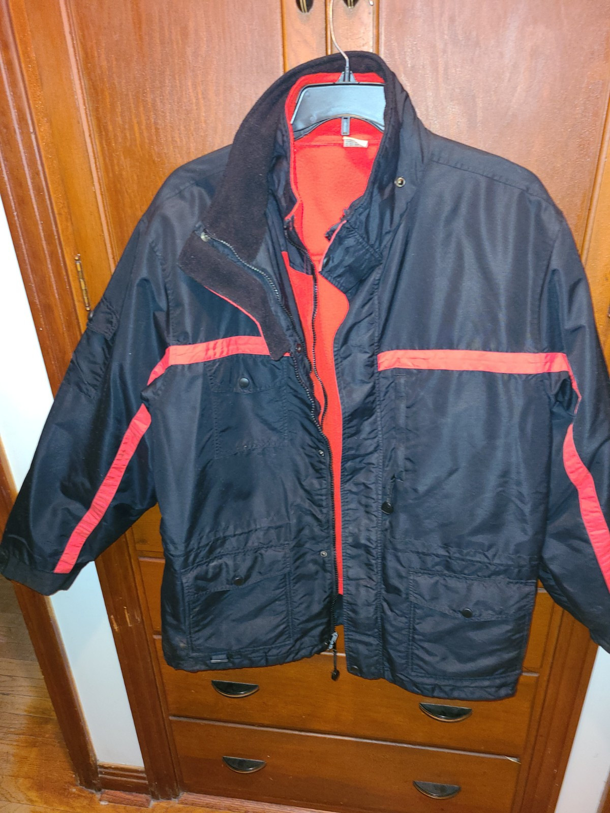 Vintage Marlboro Unlimited Gear Winter Coat With Removable Fleece Lining