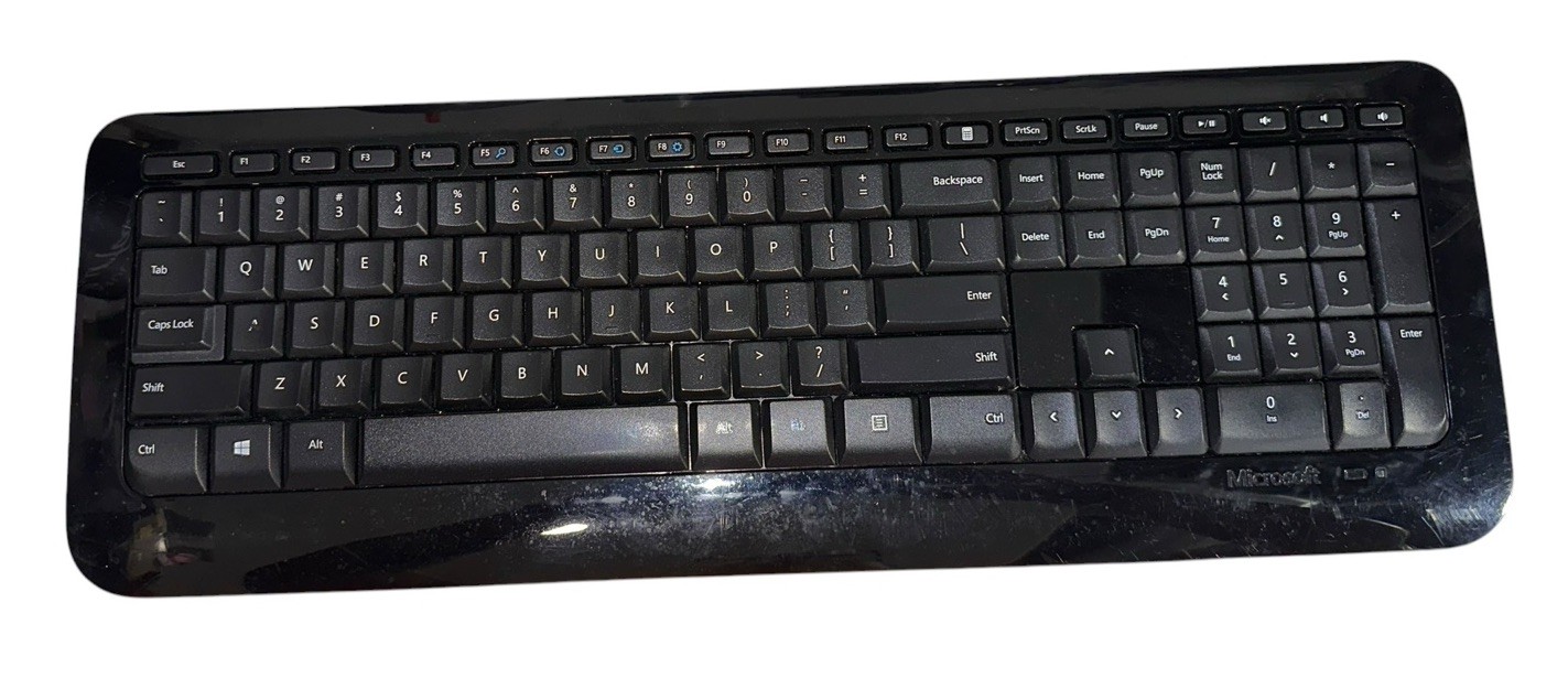 Vintage Microsoft Wireless 850 Keyboard and mouse  NO DONGLE