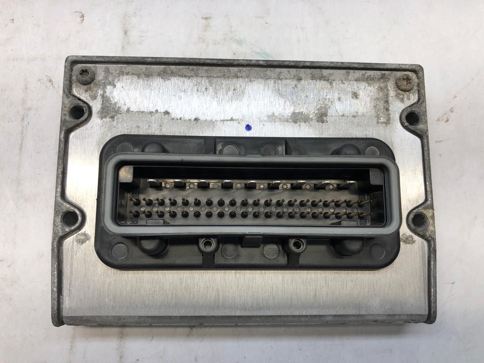 2005 Chrysler Town & Country Multifunction FCM Front Control Module ...