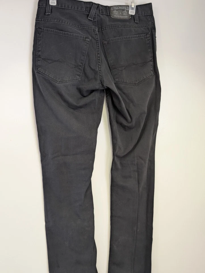 Jeans Freeworld trem noturno masculino 30 preto denim lavagem escura cintura média - Imagem 2 de 4