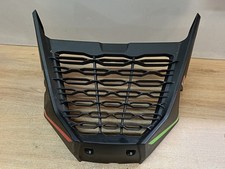 UNE GRILLE DE PROTECTION