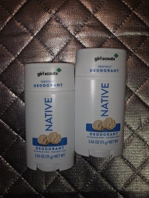 Native Limited Edition Girl Scout Deodorant Trefoil Cookie Scent 2.65oz Lot Of 2