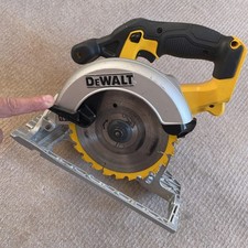 DeWalt DCS391 XR Circular Saw   - body only 