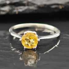 Sterling Silver Citrine Ring Classic Yellow Gemstone Size 7