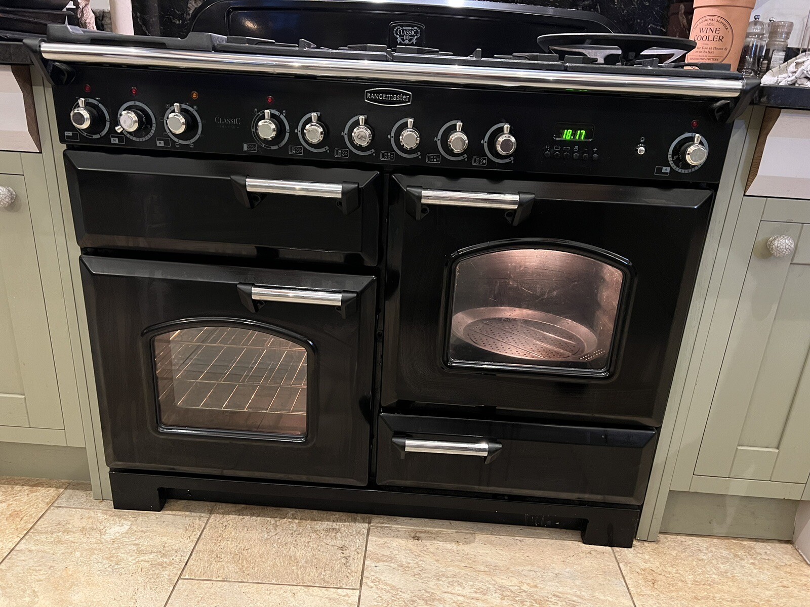 Rangemaster Deluxe Range Cooker Black Or (Cream spare Doors) and Chrome
