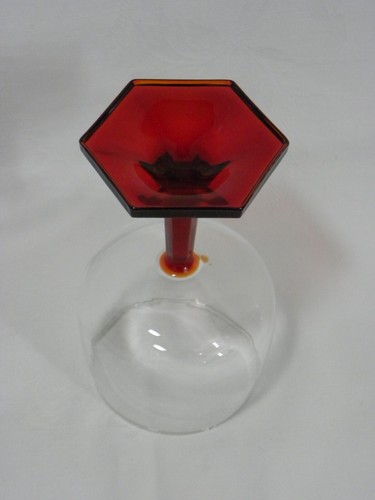 Vintage Luminarc Clear and Ruby Red Hexagon-Base 7 oz. Wine Goblet or Cordial - Picture 7 of 9
