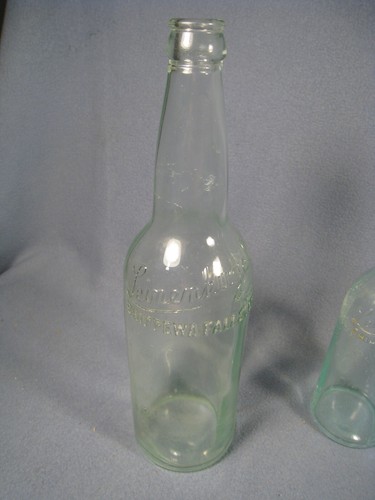 Lot of 2 Rare Vintage Embossed Lienenkugel Beer Bottle's - Picture 8 of 16