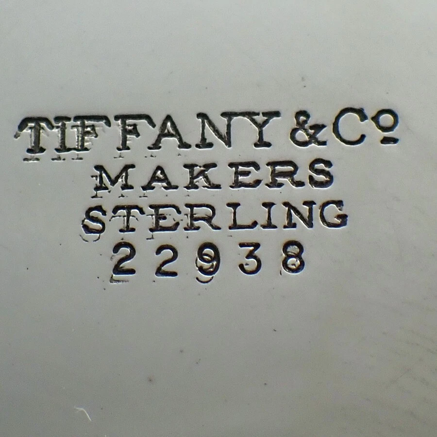 Juego de té de tres piezas Tiffany Queen Anne de plata de ley sin mono Foto 4 de 4