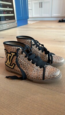Louis Vuitton Montant Aftergame Sneakers in Gold, Size 39