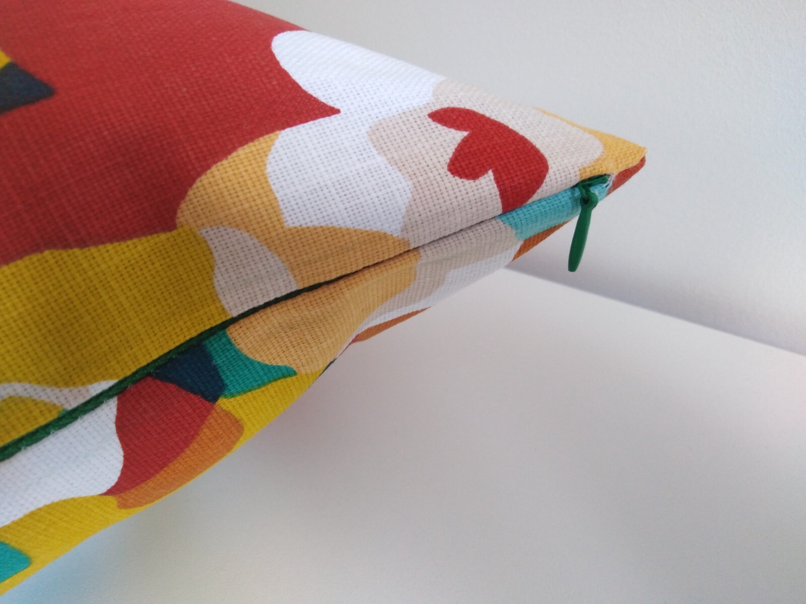 Housse de coussin géométrique pour dynamiser la déco de votre salon moderne - 3