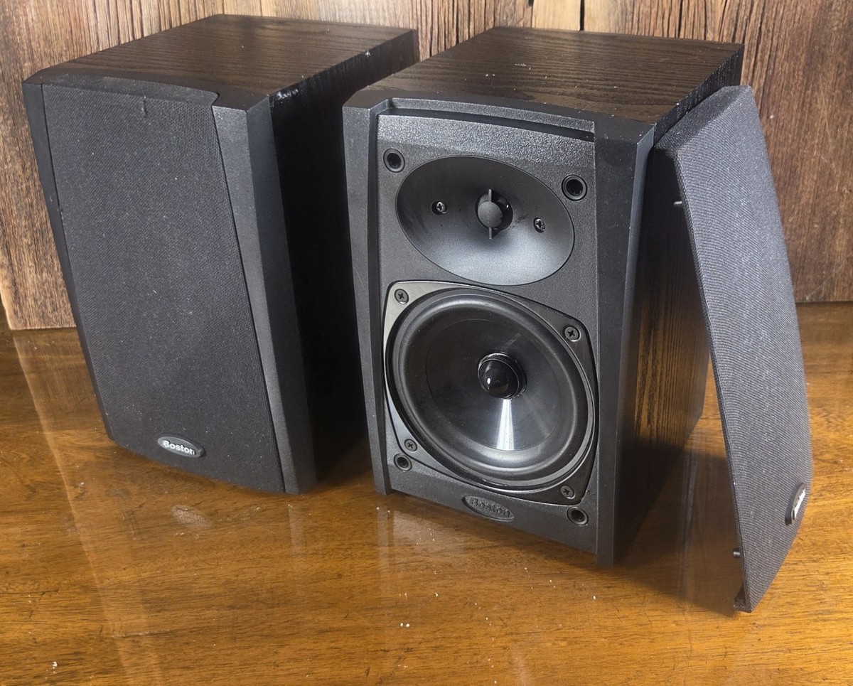 Boston Acoustics CR65 Magnetic Shielding 8 Ohms Speakers Pair