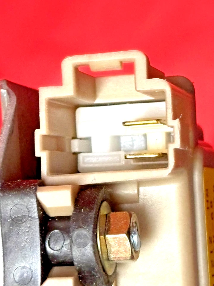 Atuador de trava de porta elétrica 8944500103 para 91-96 Honda Passport Isuzu Rodeo - Imagem 4 de 4