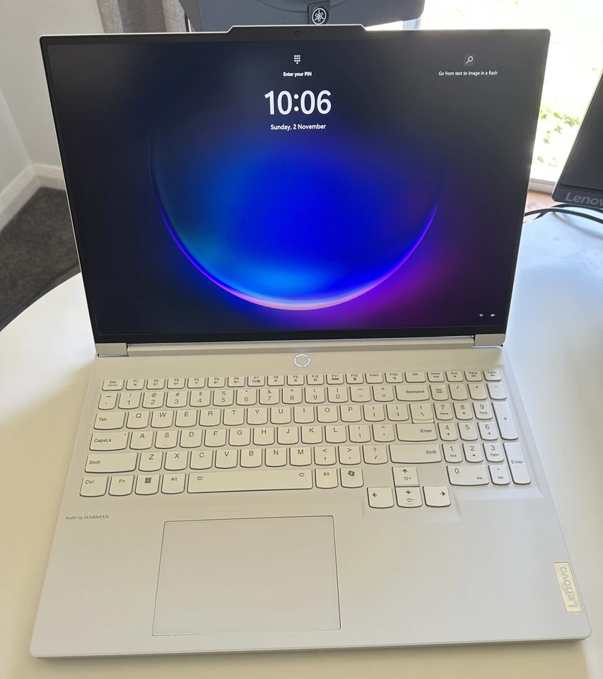 Lenovo Legion 7i Gen 9 16" i9-14900HX RTX 4070 32GB RAM 1TB SSD Gaming Laptop - image 2 of 4