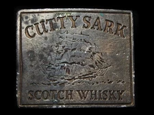 NA07159 VINTAGE 1970s **CUTTY SARK SCOTCH WHISKEY** BOOZE BELT BUCKLE