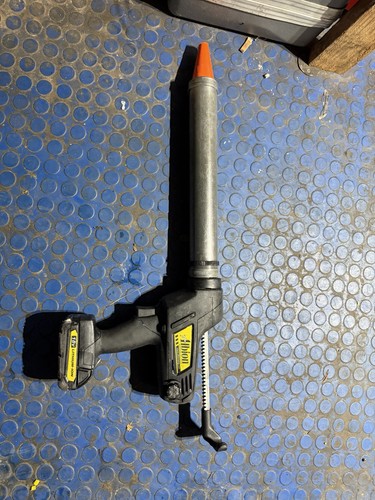 ALBION 18v Caulk/and Adhesive Gun 982-1 with Battery No Charger
