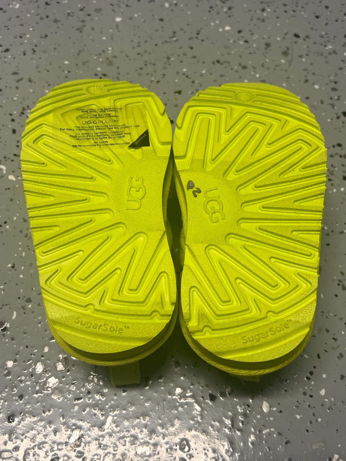 PANTOFOLA D’ORO Scarpe pantofole bambini giovani taglia 8 UGG Tasman LTA giallo poliestere puff lana NUOVE