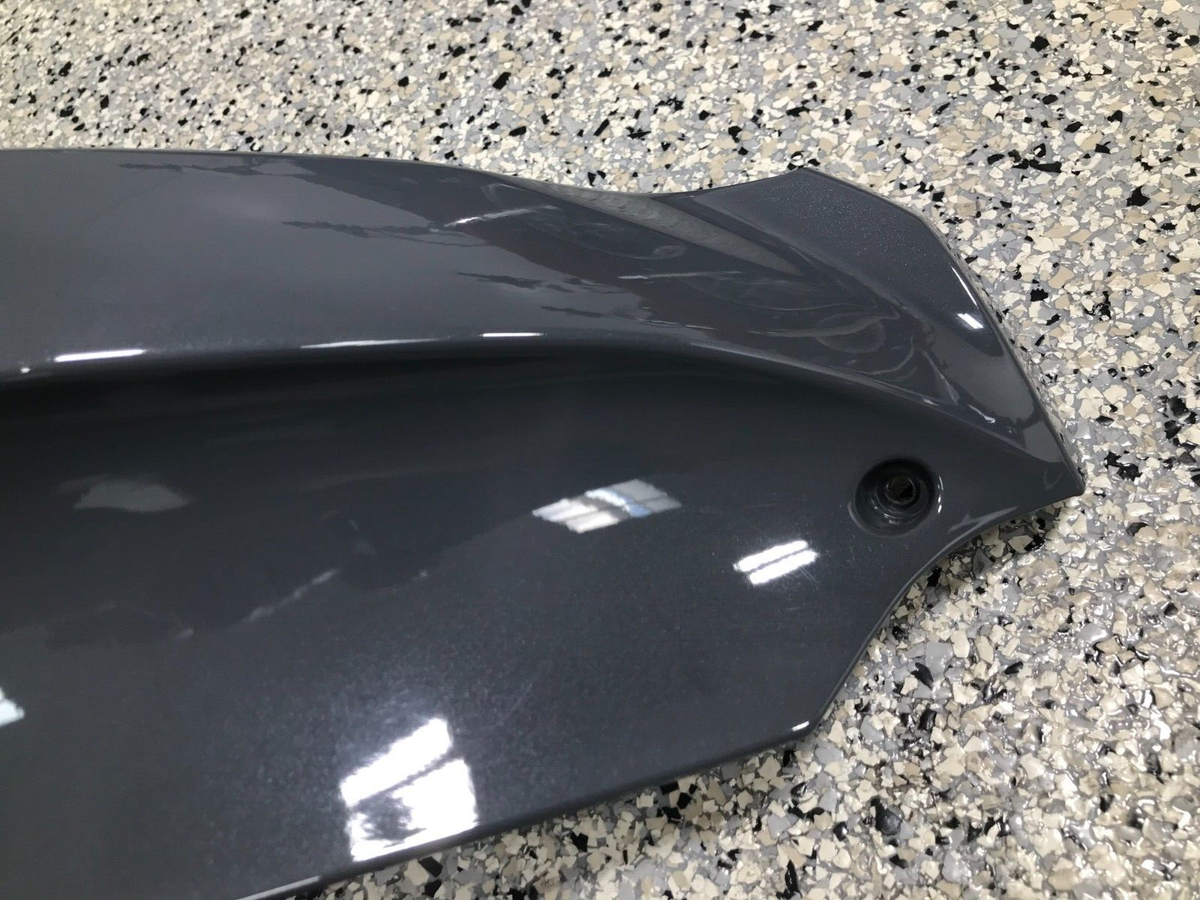 Kawasaki ZX10R Tank Shroud R/H OEM New Take Off 2019 P/N 14093 