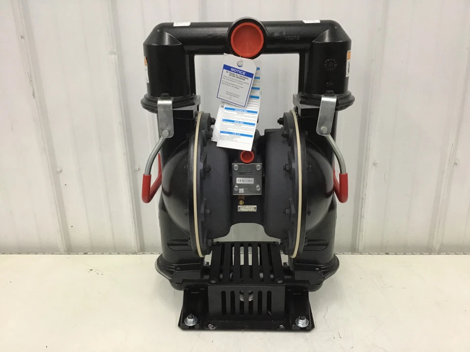 ARO - 66M250-1Eb-C Double Diaphragm Pump - Image 3 of 4