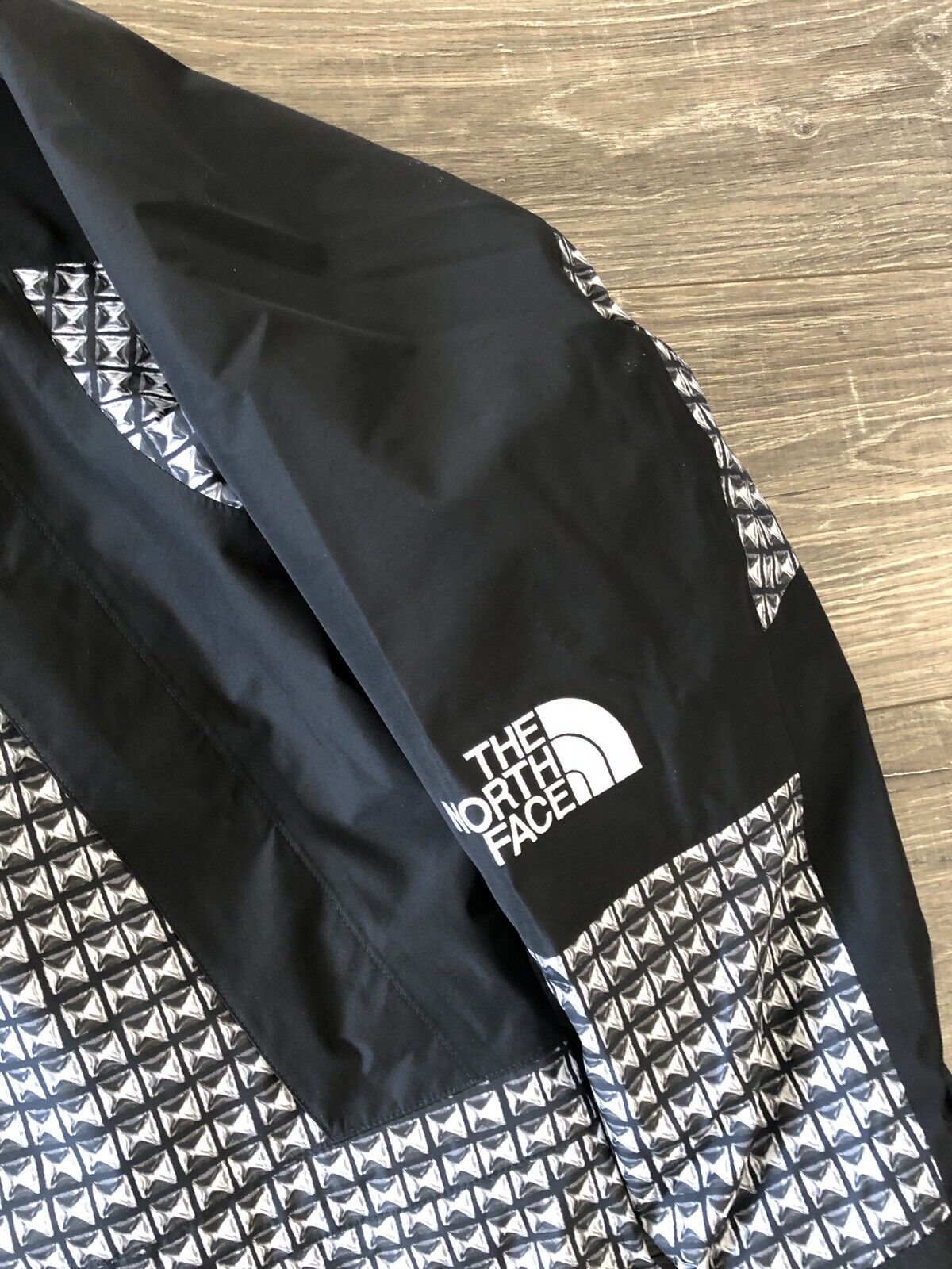 New Supreme X The North Face Mountain Jacket HyVent Rain Wind Hike