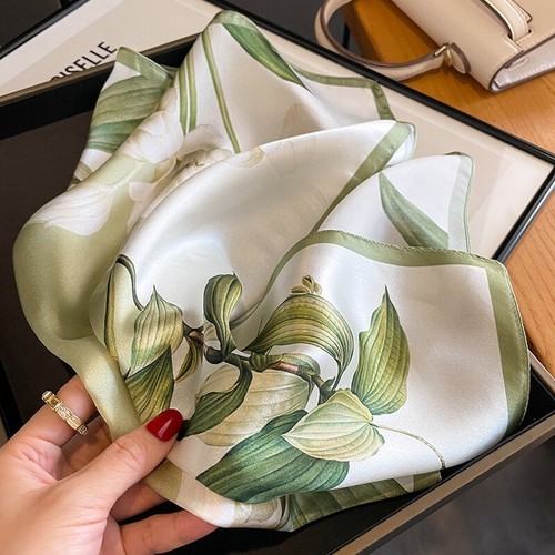 100% Mulberry Silk 21" Square Scarf Women Neckerchief Wrap Green Orchid Flower - Picture 4 of 4