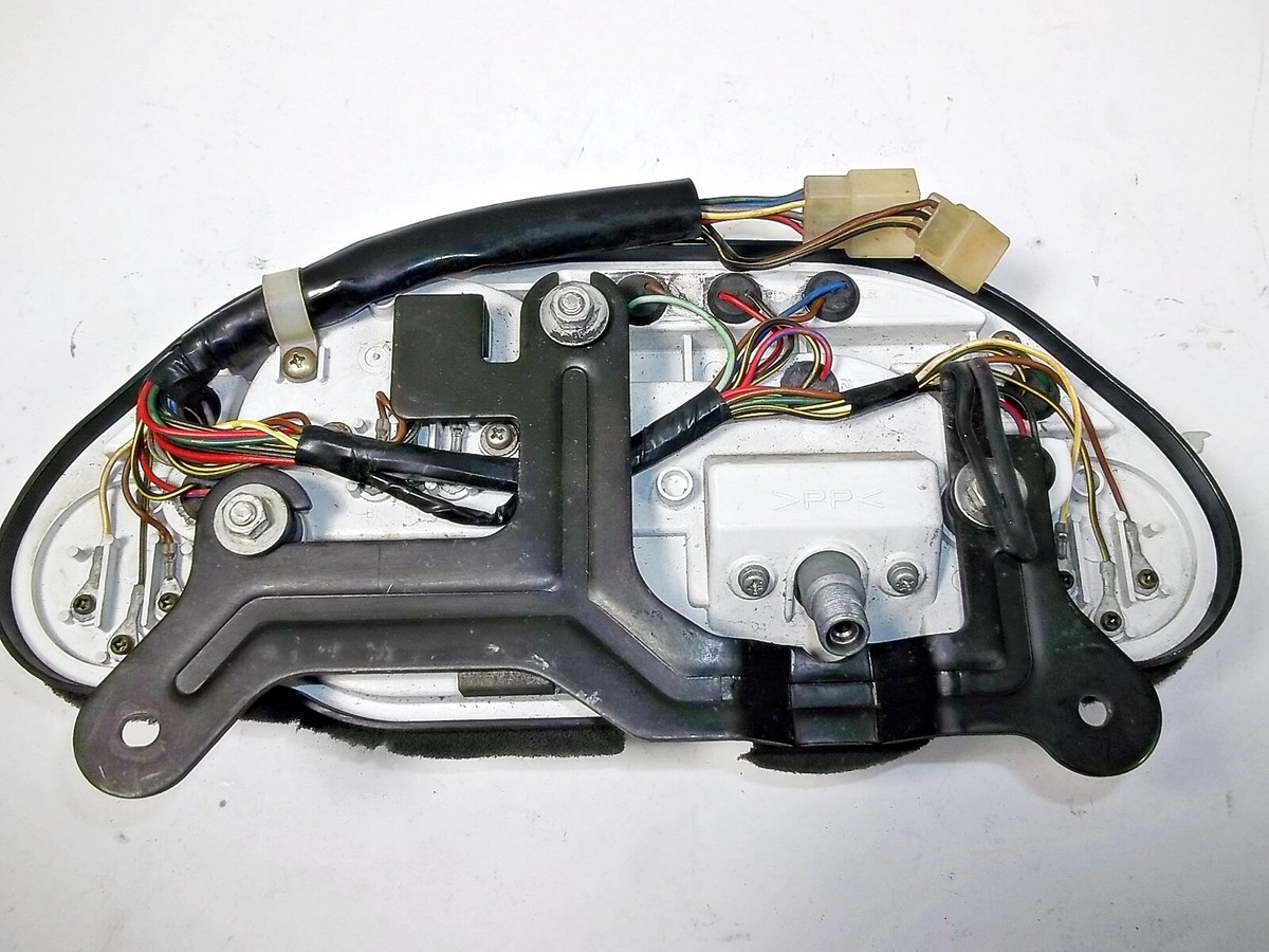 KAWASAKI ZX600 NINJA SPEEDOMETER INSTRUMENT PANEL 25005-1530 KAWASAKI ZX600 NINJA SPEEDOMETER INSTRUMENT PANEL 25005-1530