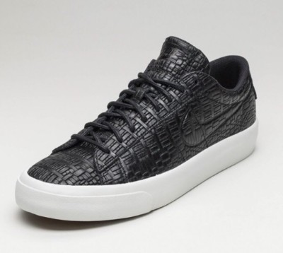 nike blazer low croc