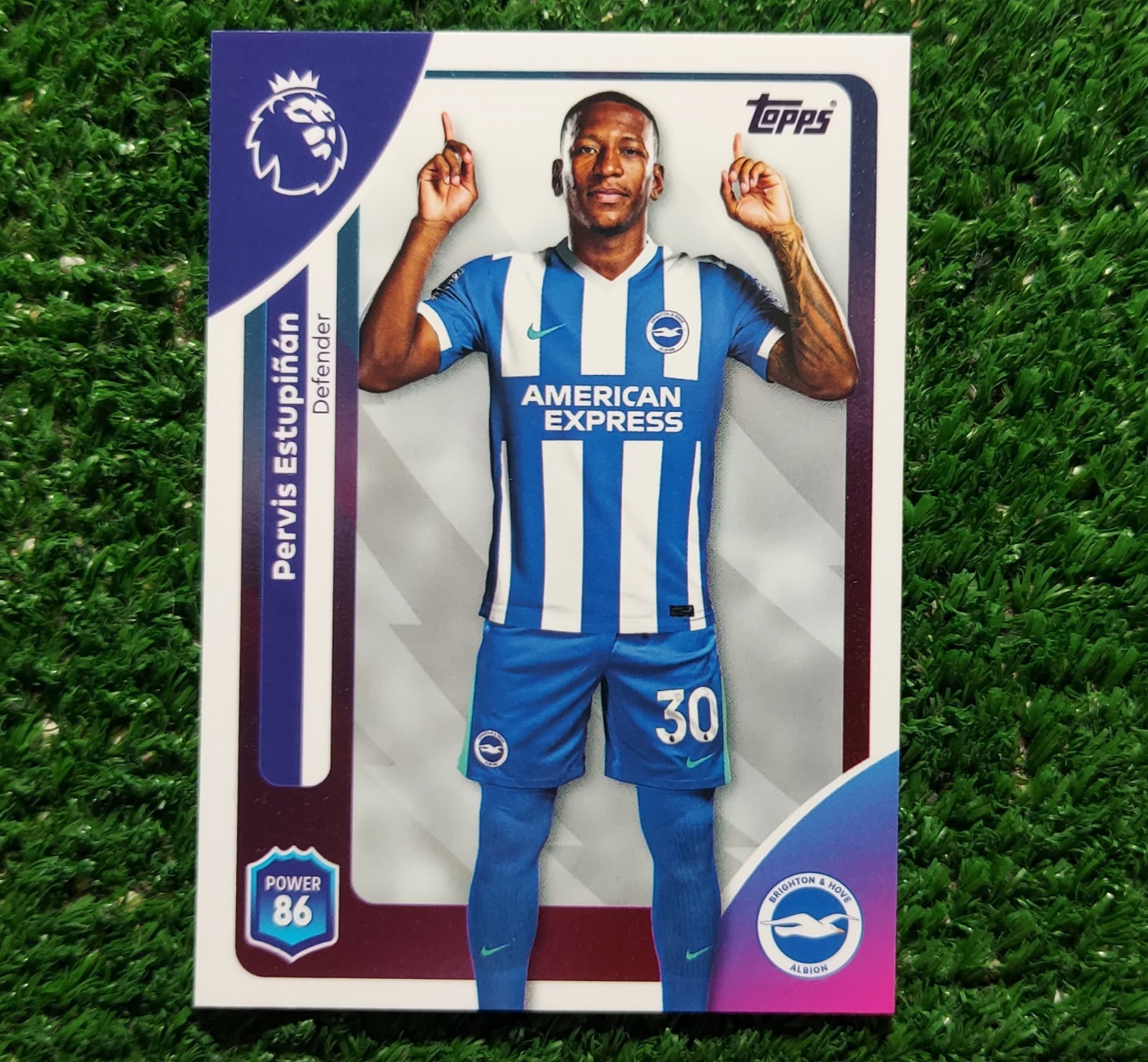 CARD TOPPS 2025/26 PREMIER LEAGUE BRIGHTON N°76 ESTUPINAN CARTA 2026 ⚽️