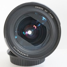 Canon EF 20-35mm f/3.5-4.5 USM Wide Angle Zoom AF Lens Ffom Japan