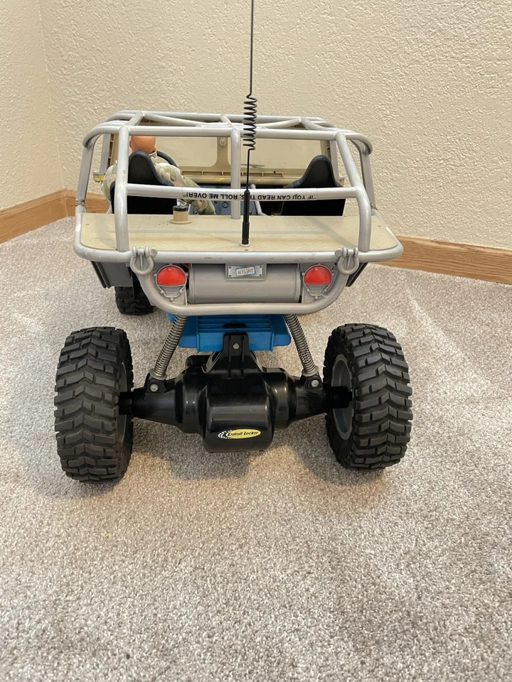 Nylint 1:6 grande escala 4WD 2 velocidades Scorpion MK1 Rock Crawler RTR - Imagem 3 de 4