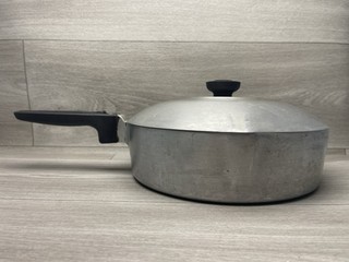 Magnalite Wagner Ware Sidney 4569 P Deep Chicken Fryer Skillet W/ Lid