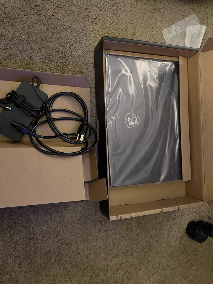 MSI GAMING LAPTOP - Image 3 of 4