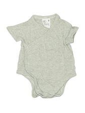 Uniqlo Boys Gray Short Sleeve Bodysuit 3-6 Months