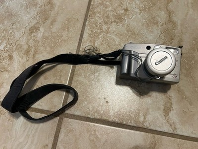 Canon PowerShot G2 Silver 4.0MP 1.8'' TFT LCD 3x Optical Zoom Digital Camera Batt
