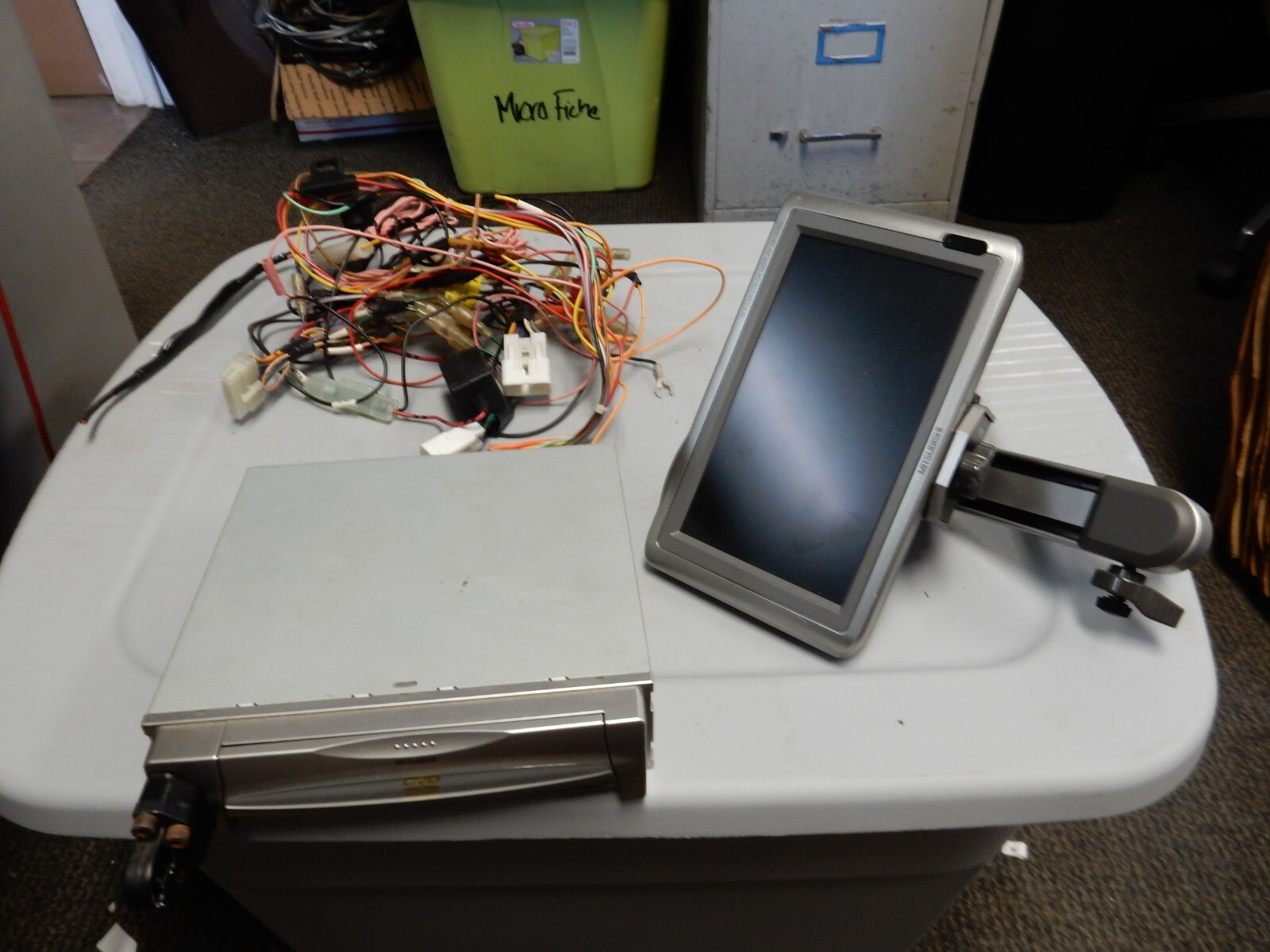 新品未使用 生産終了品 MITSUBISHI DJ-P250 DVDプレーヤー 可愛い