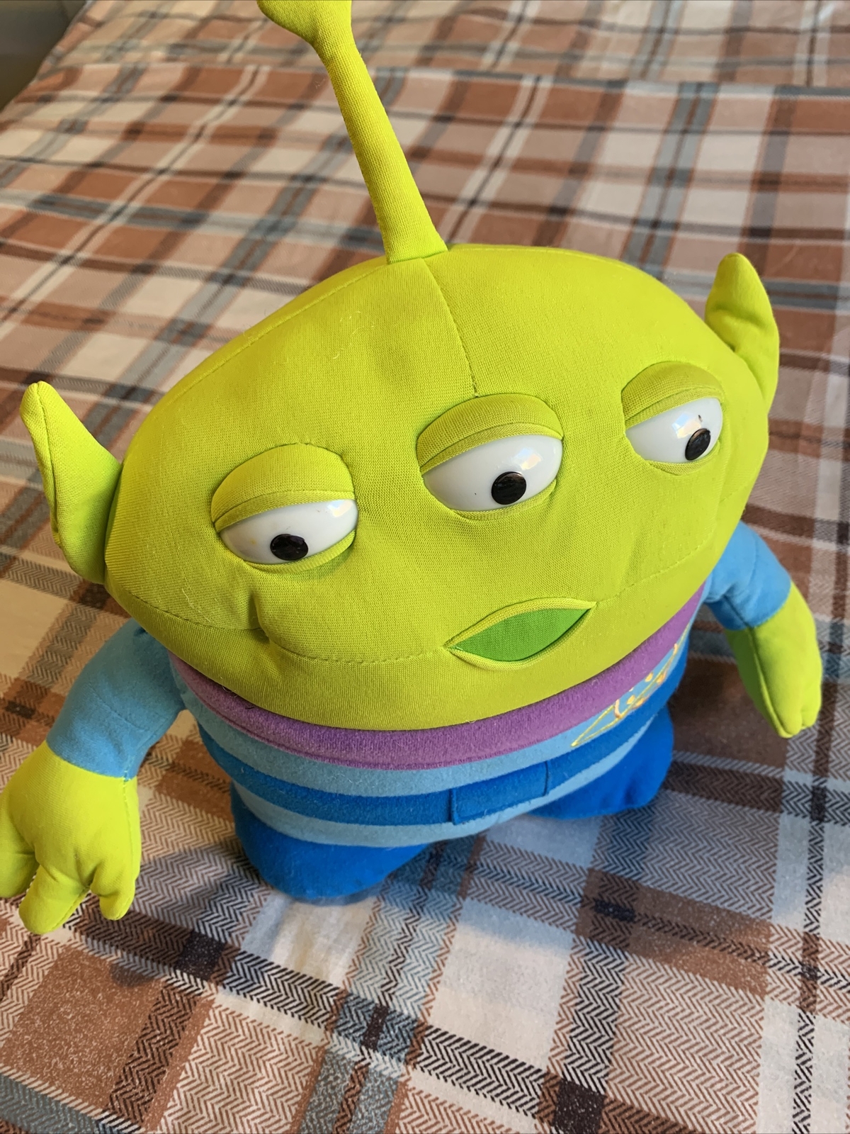 Toy Story Alien Cuddly 12” 30cm Plush Soft Toy Eyes Light Up Nightlight