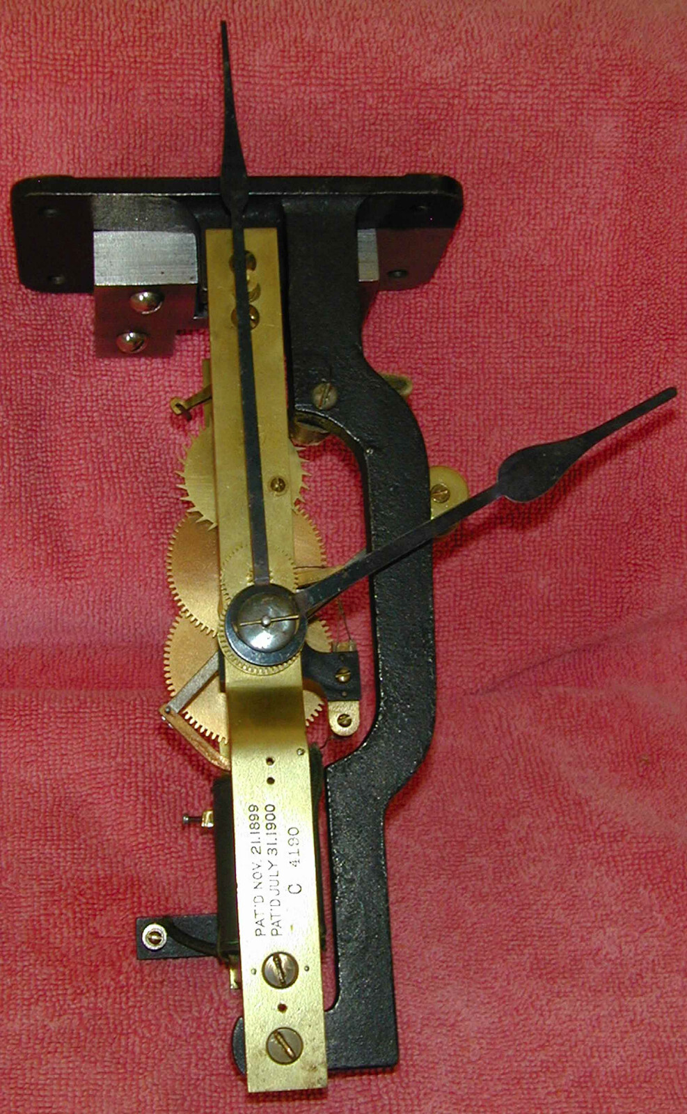 AMERICAN CLOCK COMPANY SELF WINDING SECONDS BEAT MOVEMENT AND BRACKET