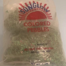 Pure Water Pebbles Aquarium Gravel, Emerald Green 3lbs small shapes and gravel