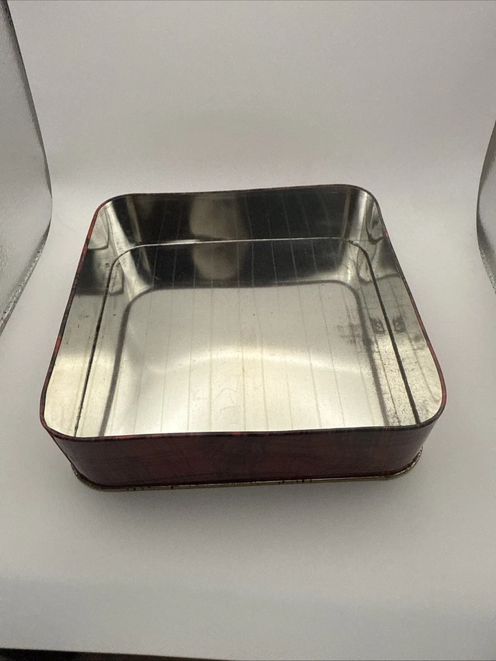 Prince Charles Lady Diana Spencer Engagement Wedding Biscuit / Cookie Tin EMPTY - Image 4 of 4