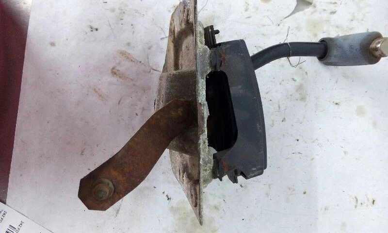 Автоматическая коробка передач с овердрайвом 1989 Ford Mustang - Изображение 2 из 3