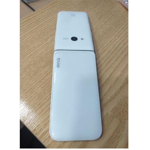 ALT MIVE Style Folder 32GB AT-M120 Unlocked LTE/3G  White USED