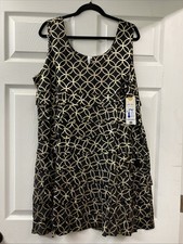 Lulu B Black And Gold UPF 50 Short Sleeve Ruffle Dress
