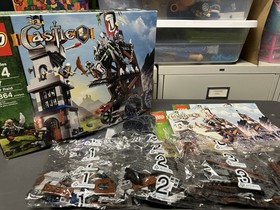 LEGO Castle: Tower Raid (7037) - Complete - No Minifigures, Accessories, Banner