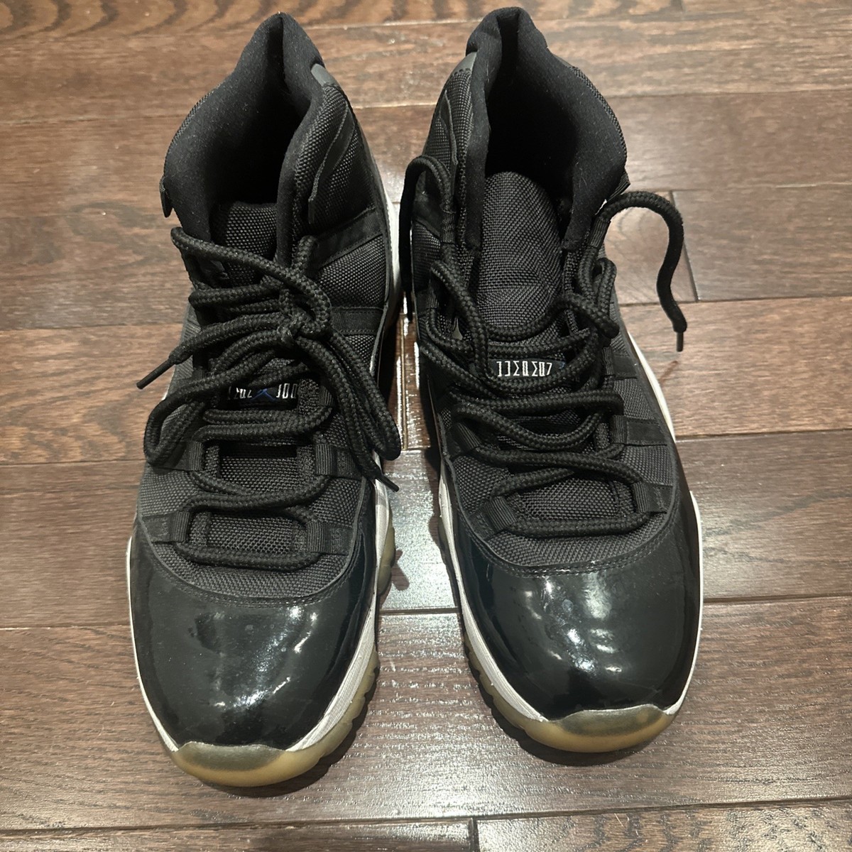 Size 11 Air Jordan 11 Retro 2009 Space Jam