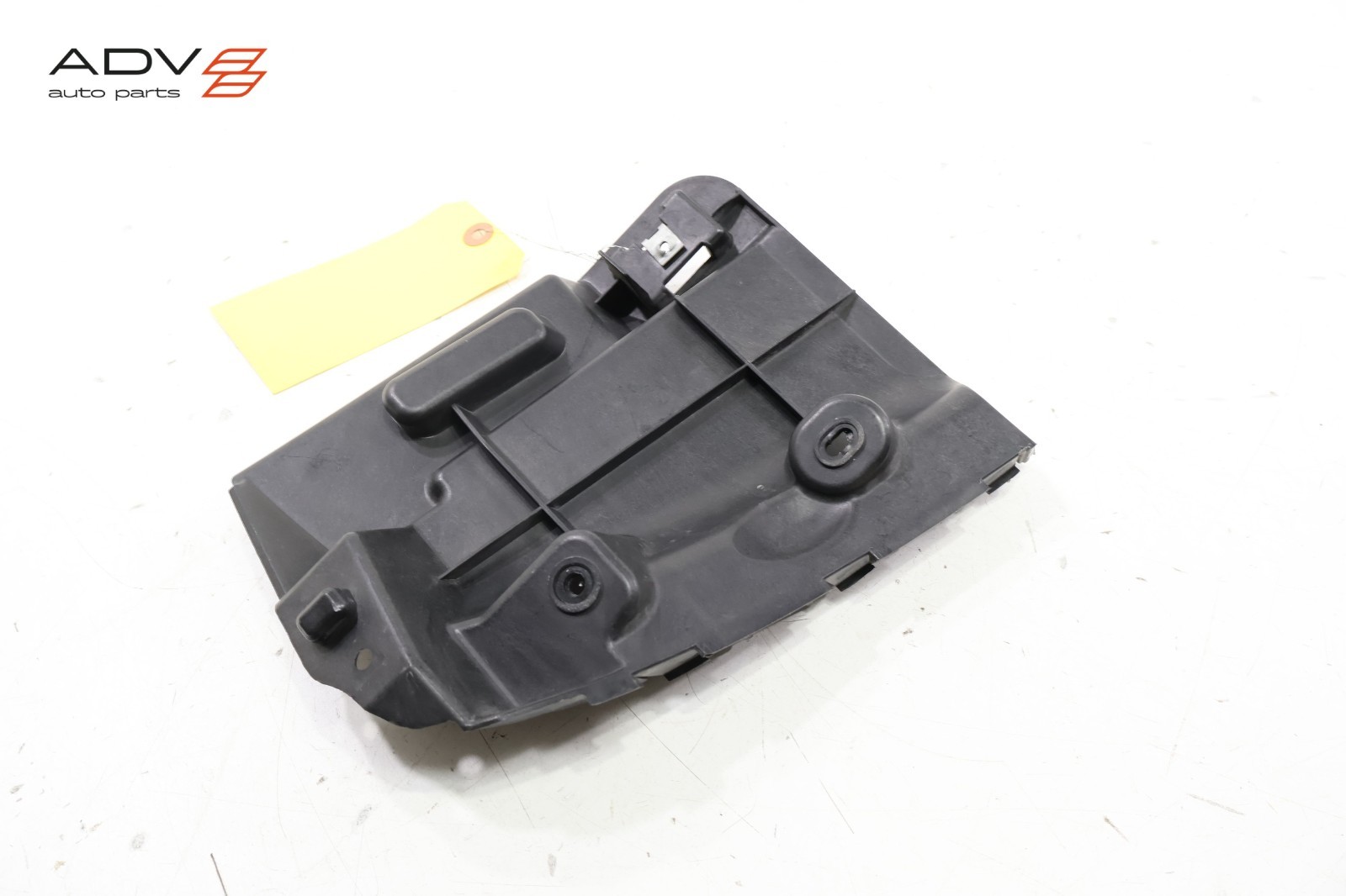 Maserati Ghibli 2014-2020 Rear Left Side mounting bracket P/N 13858