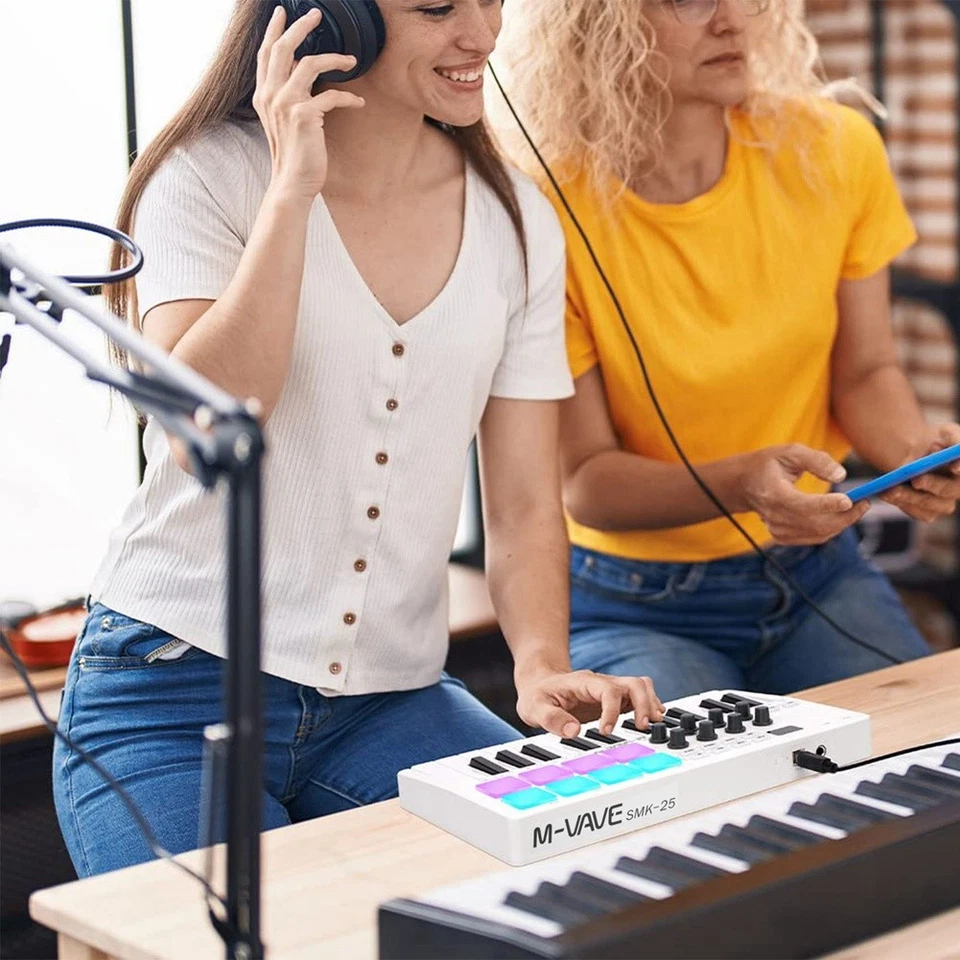  25-Key MIDI Keyboard Controller Intelligent Portable Composition Drum Pad1849 - Bild 3 von 4