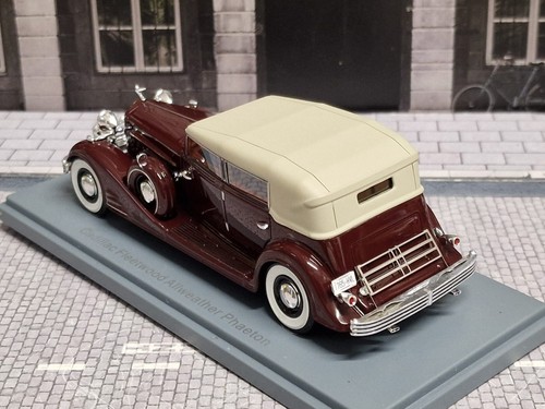 NEO SCALE MODELS 1/43 - CADILLAC FLEETWOOD ALLWEATHER PHAETON 1933 - Imagen 5 de 9